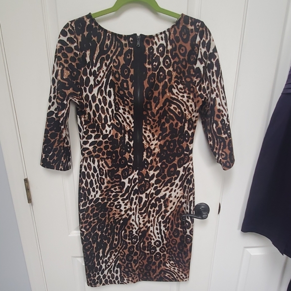Leopard print dress - Picture 2 of 3